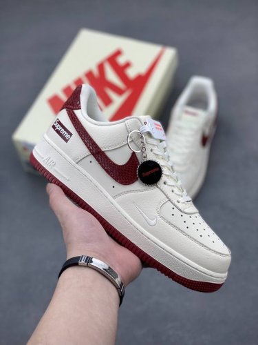 海外限量发售！公司级Nike Air Force 1 '07 Low 空军一号 低帮 运动鞋 休闲鞋 折边针车 工艺难度大 原楦头原纸板 原装鞋盒 定制五金配件