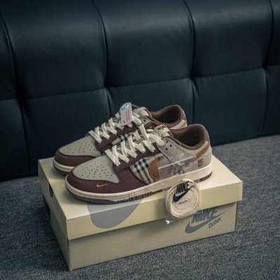核心私 nike Dunk 全套原楦原模倾力打造完美版型 独家原厂航空铝磨具打磨大底 鞋头坡度极致还原 无解鞋型 原盒原配 圈内天花板工艺 原厂冲刀 超高清洁度