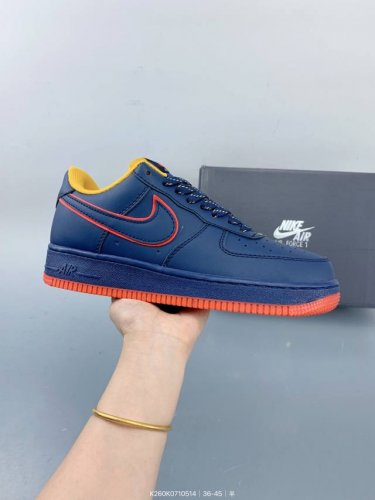 nk Air Force 1 Low '07 空军一号低帮经典板鞋 大厂出品 同步官方全新版本 不规则波浪大底咬花 全鞋电脑针车 工整有序 视觉效果满分 原厂拉