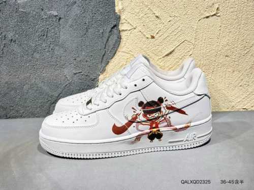 新品上市实拍 Air Force 1 Low’07 空军一号低帮休闲板鞋 定制皮料 原楦原纸板 纯正空军版型 内置全掌气垫 货号：男 Cw2288-114 女