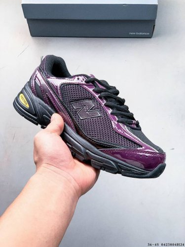New Balance Nb官方新品情侣春季复古运动休闲老爹鞋U509A1 承袭 年复古跑鞋Dna延续简洁款式设计， New Balance重磅打造全新509系