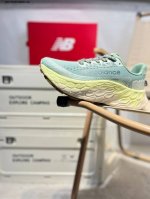 new Balance Fresh Foam X Trail More V3 轻量跑鞋 无论是越野训练跑还是享受自然美景 New Balance Fresh F