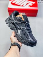 新款出货，官方同步复古跑鞋 Nike V5 Rnr系列 36-45带半码 货号：Hj52 01 尺码：见图 编码：04Jyd359A27