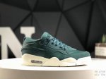 Air Jordan 4 Rm Aj4 乔丹4代 Aj4 乔4 乔丹篮球鞋系列 整鞋采用皮革与麂皮材料打造，鞋面使用黑色皮革作为主体框架，搭配鞋头黑色麂皮框架，