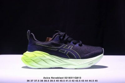 公司级Asics Novablast 4 轻量跑鞋 低帮轻量透气缓震休闲运动跑步鞋 货号:1012B510-401 尺码:36 37 37.5 38 39 39