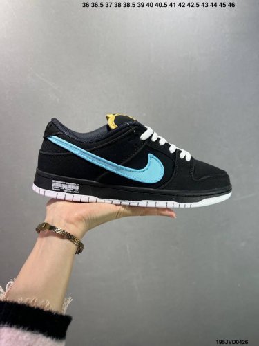 公司级Nk Sb Dunk Low Fn5880-001 性价比王者 极限压缩利润空间 超乎所想的高性价比 用料绝不含糊 原盒原配 正确耐磨橡胶大底 超高清洁度