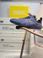 亚瑟士 Onitsuka Tiger鬼塚虎 Sclaw 轻便舒适 防滑耐磨透气支撑 低帮 生活休闲鞋 男女同款，复古美学极简风格，配色独具个性又超级好看。鞋口织