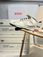 Nike Sb Dunk Low 大厂出品 极力推荐 新配色 原装头层材料 独家版型蒸餾加工 帶來的是更好的视觉和脚感体验 大厂纯原品质出货 清洁度 电绣工艺