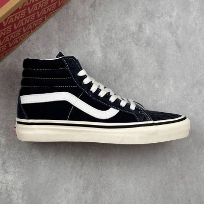 本地 核心私 万斯Vans Sk8-Hi 藏蓝色 安纳海姆系列 经典高帮硫化板鞋 工艺：硫化1:1 重量1:1、真标、原钢印、材质标、鞋型标、合格证 货号：Vn