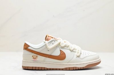 公司级耐克nike Dunk Low Retro 扣篮系列低帮休闲运动滑板板鞋 货号:Dv0827-100 尺码:36 36.5 37.5 38 38.5 39