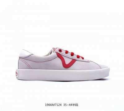 Vans 万斯 采用正确原装铝楦数据开发鸟嘴楦型版本范斯vans Sk8-Low Reissue S改良低帮帆布休闲运动硫化滑板鞋。 码数：35 36 36.5