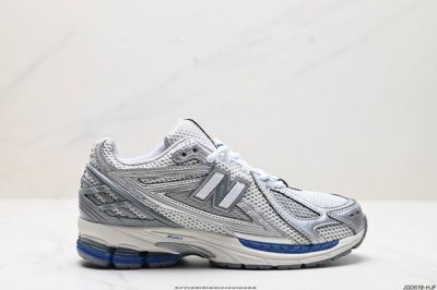 公司级new Balance M1906系列 复古单品宝藏老爹鞋款 公司级 复古元素叠加 质感超级棒 楦版型材料细节做工精细 作为nb最经典的档案鞋型之一 与2