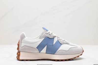 公司级new Balance Ms327 复古休闲运动慢跑鞋 完美细节 #全新 New Balance 327 系列 以更纯粹的复古风格设计打造的全新造型 侧身