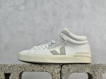 放店私 Veja Leather Extra Sneakers 经典魔术贴 法国国民V字经典中帮小白板鞋 #Ins爆款 街拍频繁上镜 春季入夏简约百搭款 全头层