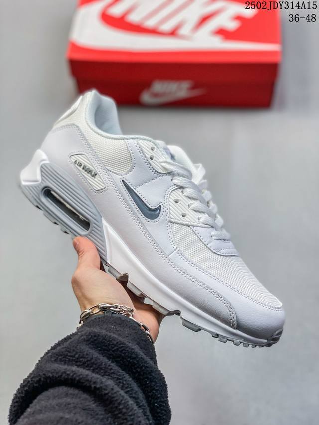 140 耐克Nike Air Max 90 Prm 90款 经典款复古缓震气垫跑步鞋休闲运动鞋 尺码：如图 编码：02Jdy314A15