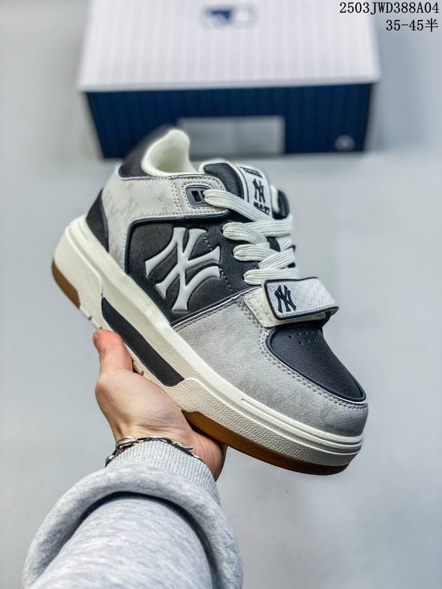 210 Ny Mlb Chunky Liner 纽约洋基队魔术贴 轻量增高厚底休闲运动鞋 3Asxlmb3N50Bks 尺码：36～44带半码 编码：03Jwd