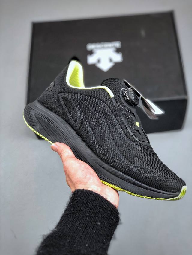 610支持放店 迪桑特Descente Running Boa“黑武士” ·佛山大厂出品 99%还原度 ·独立私模开发，只为真正还原Zp · 私人定制原版鞋面，