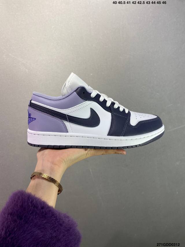 230 公司级Air Jordan 1 Low Aj1乔1低帮休闲板鞋 同步官方配色 市场唯一独家头层皮打造 原鞋原档案开发 原厂皮料 原档冲孔鞋头 正确满胶鞋