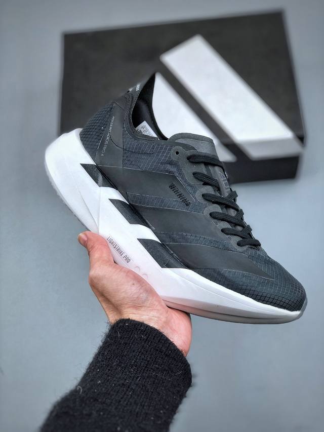 300支持放店 Adidas Adizero Adios 4 M马拉松飞线贾卡轻质透气休闲运动跑步鞋采用双层透气网纱 Flywire动态飞线绑缚鞋面材质 内置Z
