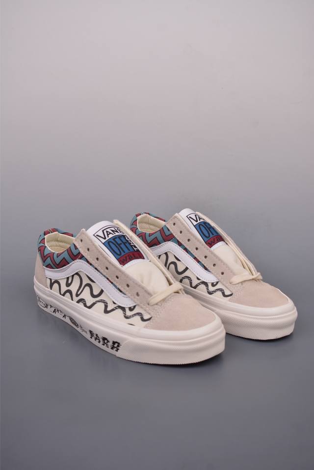 180 Parra X Otw By Vans 艺术家联名 此次联名融合了Parra 独特的超现实主义波普绘画风格 鞋侧不同设计的Parra Logo 彰显联