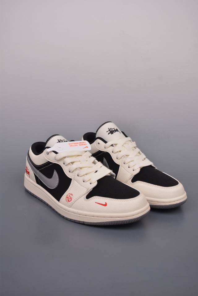 360 Nike Jordan Air Jordan 1 斯图西联名 纯原大厂出品 极力推荐 定制鞋盒 大厂纯原品质出货 超高清洁度 皮料切割干净无任何毛边