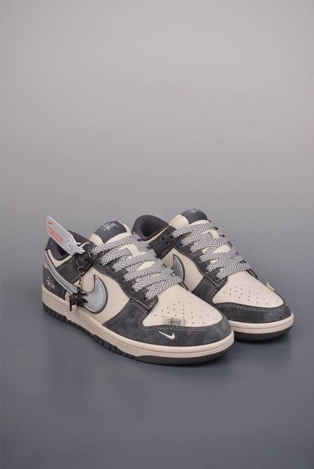 390 Nike Sb Dunk Low 斯图西联名 纯原大厂出品 极力推荐 原装头层材料 独家版型蒸餾加工 帶來的是更好的视觉和脚感体验 大厂纯原品质出货
