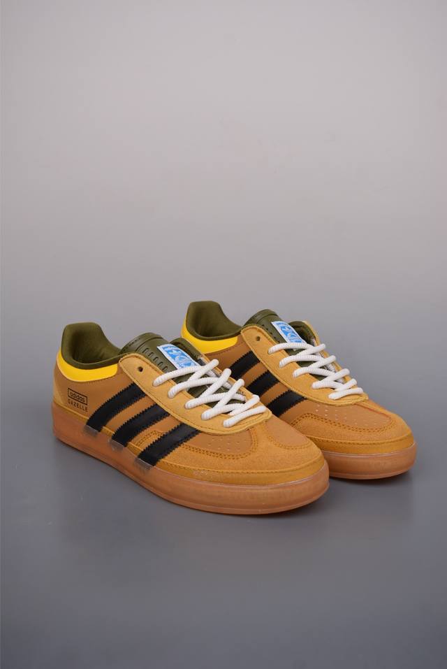 210 Adidas Originals Gazelle Indoor 三叶草休闲防滑耐磨低帮板鞋 鞋头出色设计 塑就出众贴合感 稳固的后跟贴合足部曲线设计