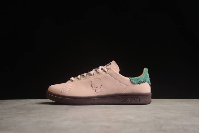 250 Brain Dead X Ad Originals Stan Smith 脑死亡系列联名桑巴休闲板鞋 货号：Ih3434 尺码：36 36.5 37 3