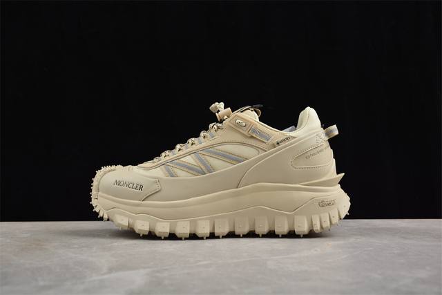 600 Moncler 盟可睐/蒙口 Trailgrip Gtx 抗撕裂材质 山地户外鞋 鞋身采用Cordura防撕裂尼龙/Gore-Tex防水材质 中底内置全