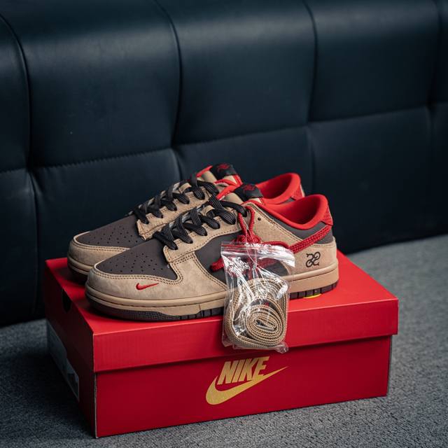 310 核心私 Nike Dunk 全套原楦原模倾力打造完美版型 独家原厂航空铝磨具打磨大底 鞋头坡度极致还原 无解鞋型 原盒原配 圈内天花板工艺 原厂冲刀 超