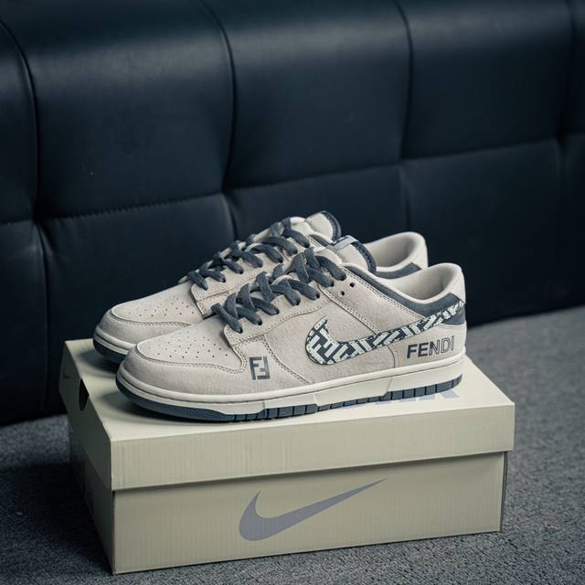 360 核心私 Nike Dunk 全套原楦原模倾力打造完美版型 独家原厂航空铝磨具打磨大底 鞋头坡度极致还原 无解鞋型 原盒原配 圈内天花板工艺 原厂冲刀 超