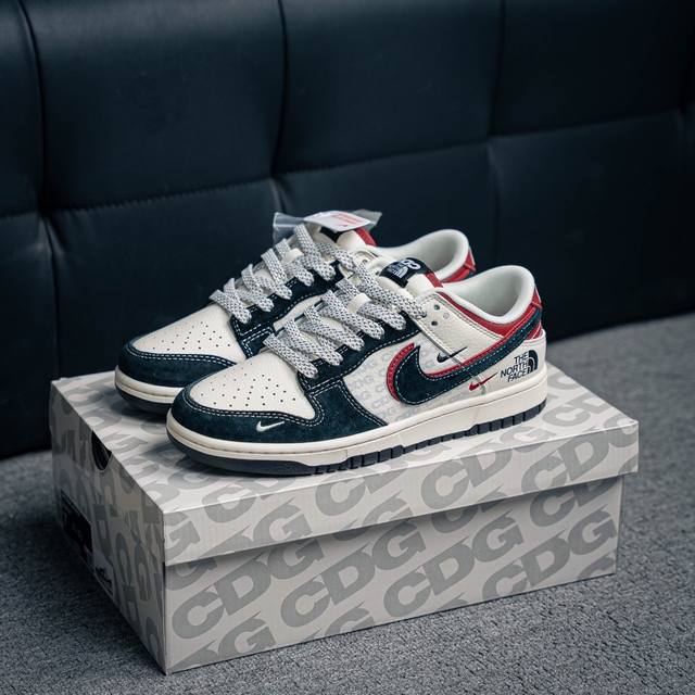 360 核心私 Nike Dunk 全套原楦原模倾力打造完美版型 独家原厂航空铝磨具打磨大底 鞋头坡度极致还原 无解鞋型 原盒原配 圈内天花板工艺 原厂冲刀 超