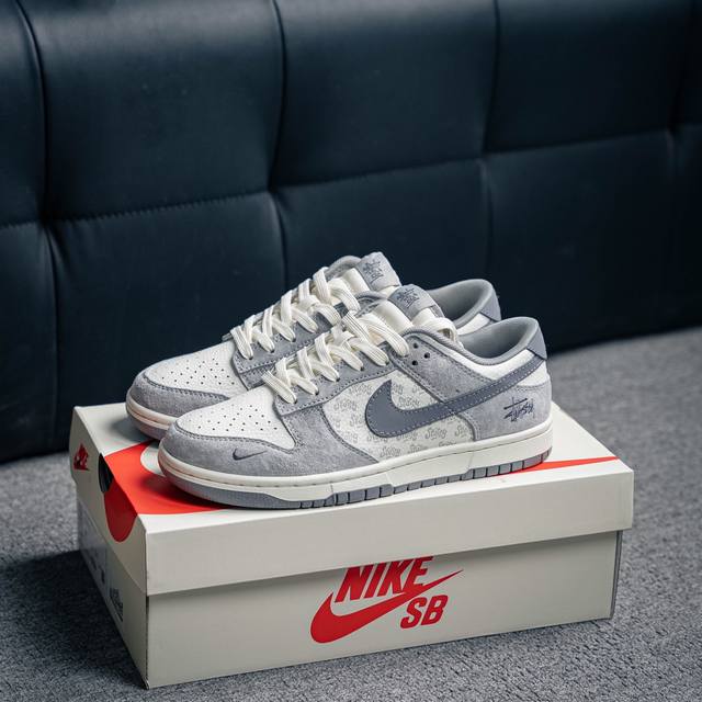 310 核心私 Nike Dunk 全套原楦原模倾力打造完美版型 独家原厂航空铝磨具打磨大底 鞋头坡度极致还原 无解鞋型 原盒原配 圈内天花板工艺 原厂冲刀 超