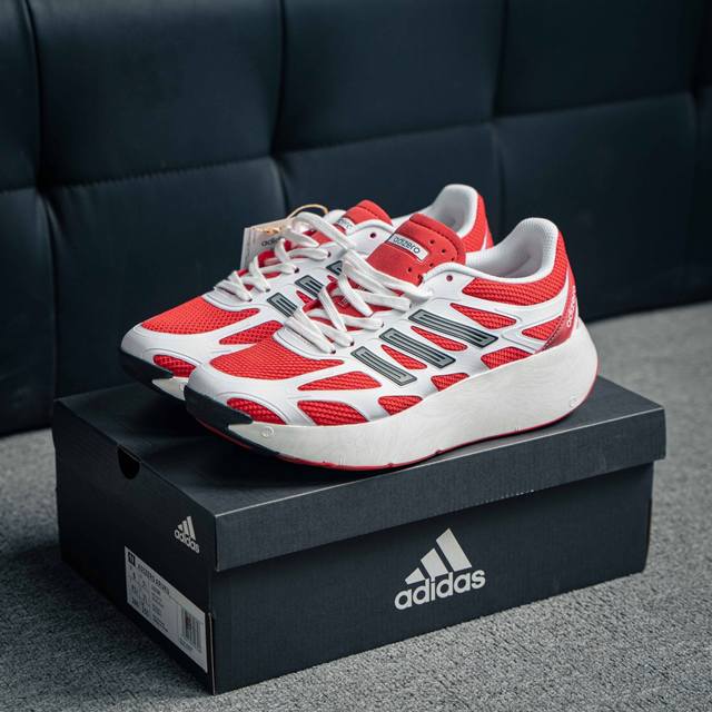 250 核心私 Adidas Adizero Aruku 轻盈跑鞋 耐磨减震专业跑步鞋 冲向目标，一路向前，不断挑战和突破自我 无论是平时训练还是马拉松，让这款