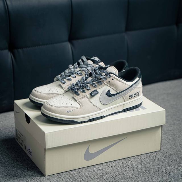 360 核心私 Nike Dunk 全套原楦原模倾力打造完美版型 独家原厂航空铝磨具打磨大底 鞋头坡度极致还原 无解鞋型 原盒原配 圈内天花板工艺 原厂冲刀 超