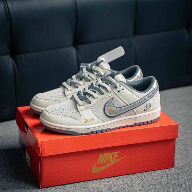 360 核心私 Nike Dunk 全套原楦原模倾力打造完美版型 独家原厂航空铝磨具打磨大底 鞋头坡度极致还原 无解鞋型 原盒原配 圈内天花板工艺 原厂冲刀 超