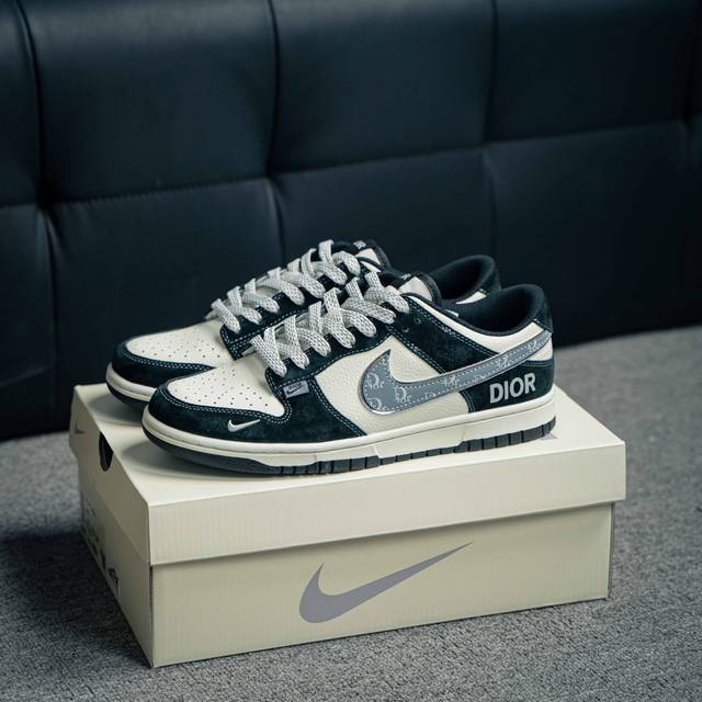 360 核心私 Nike Dunk 全套原楦原模倾力打造完美版型 独家原厂航空铝磨具打磨大底 鞋头坡度极致还原 无解鞋型 原盒原配 圈内天花板工艺 原厂冲刀 超