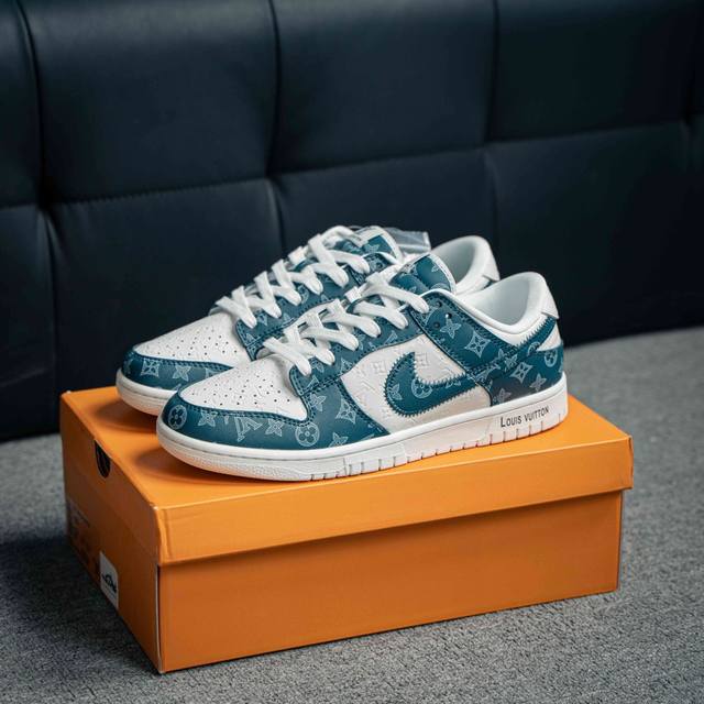 290 核心私 Nike Dunk 全套原楦原模倾力打造完美版型 独家原厂航空铝磨具打磨大底 鞋头坡度极致还原 无解鞋型 原盒原配 圈内天花板工艺 原厂冲刀 超