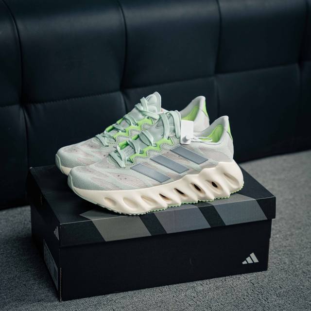 270 核心私 阿迪Adidas Switch Fwd M阿尔法系列 真爆 休闲运动套脚慢跑鞋 德国Continental马牌橡胶外底 升级爆米花 极具踩"屎"