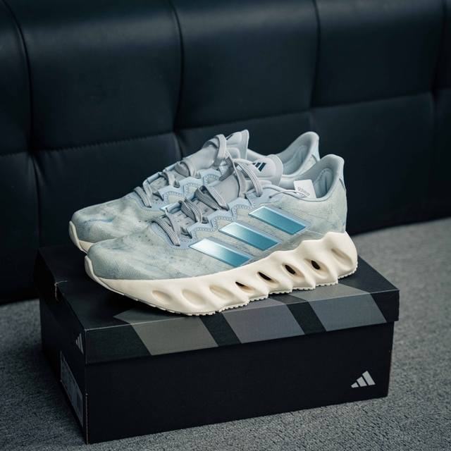 270 核心私 阿迪Adidas Switch Fwd M阿尔法系列 真爆 休闲运动套脚慢跑鞋 德国Continental马牌橡胶外底 升级爆米花 极具踩"屎"
