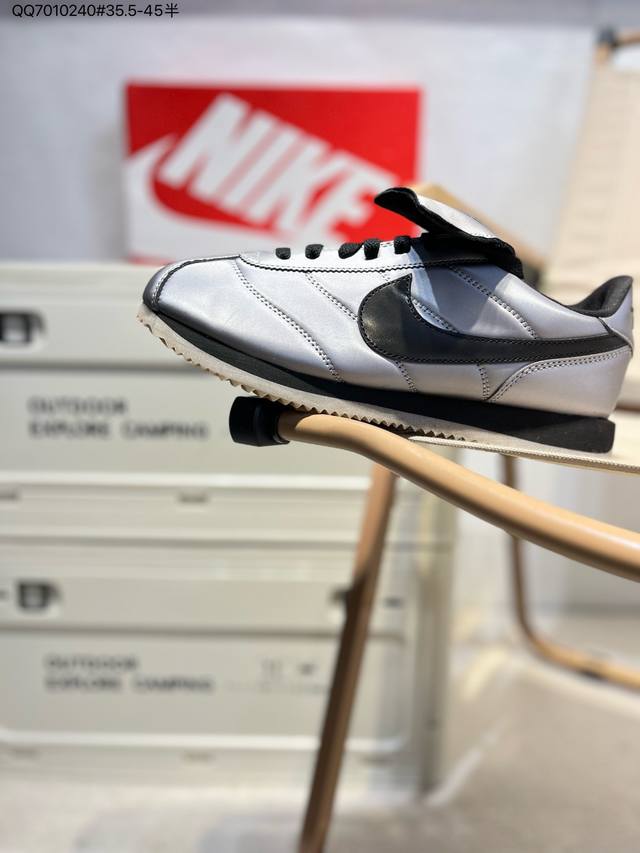 140 Nike Classic Cortez 全新配色 经典阿甘休闲跑步鞋 纯粹而执着的精神，使得Cortez种在了一代人的心里，无论是否喜欢它复古的鞋型，一