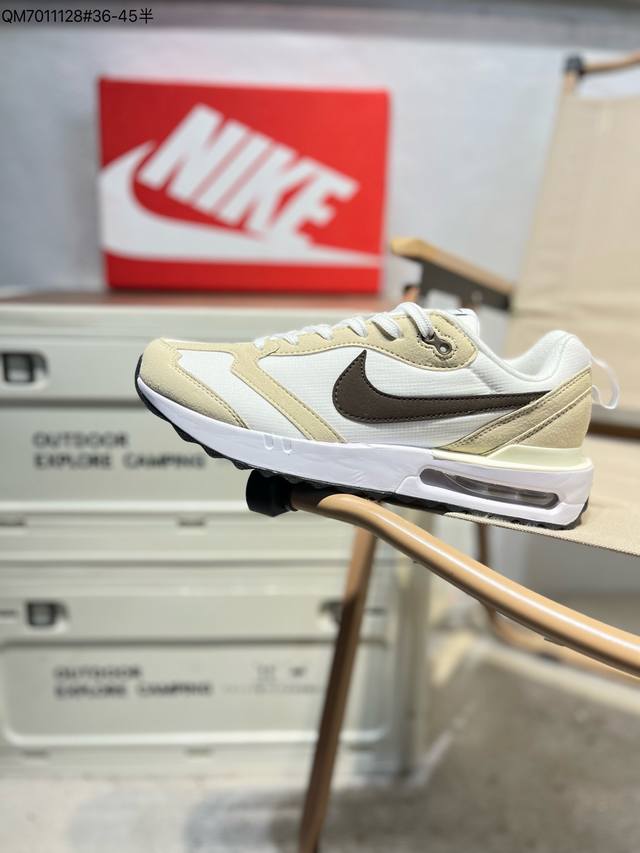 130 Nike Air Max Dawn 黎明系列 低帮气垫百搭休闲运动慢跑鞋 新鞋款带来新的外底和鞋帮额外尺寸为鞋子的耐久设计线条增添了新能量。从配色上彰显