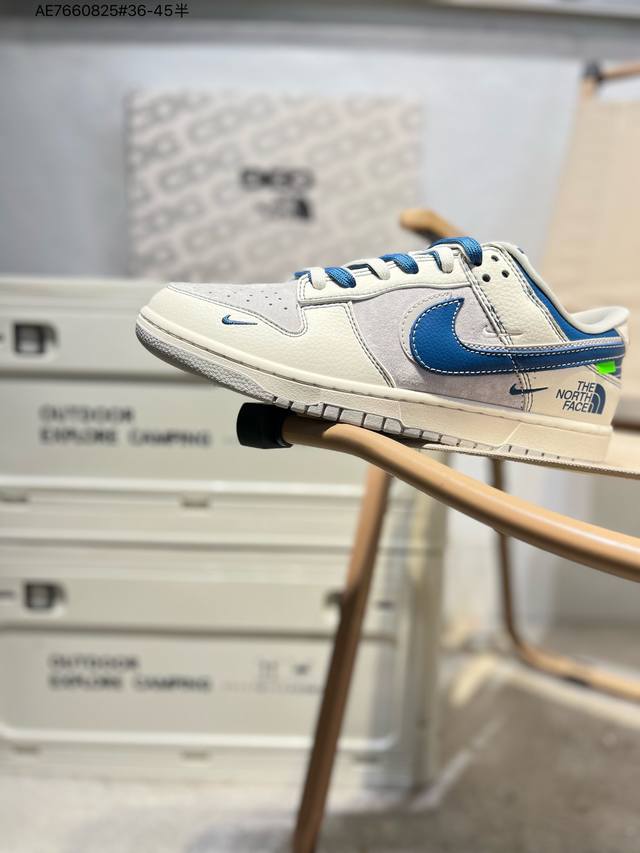 350 Nk Dunk Low Cdg联名 三方联名 Sb低帮休闲板鞋 #美国著名户外品牌与日本东京设计师川久保玲Cdg联合打造街头滑板鞋，有北面雪山简约的风格