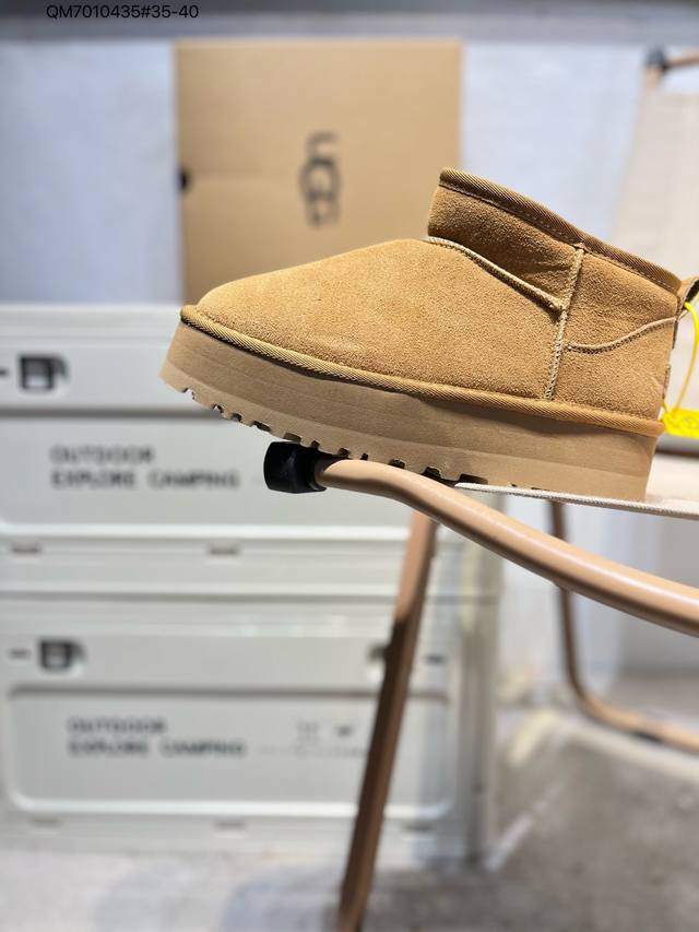 130 Ugg｜2024新款厚底 鞋面质感细腻。茸暖舒适，无惧严寒。 鞋底材质，舒适轻盈，活力出街，舒适的Treadlite By #Ugg #Eva 橡胶大底