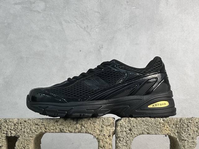 230 放店私 新百伦New Balance U509系列 复古老爹风网布跑步休闲运动鞋 采用硬质牛剖革组合透气网眼布鞋面材质 独立3层组合大底私模 正确独立中