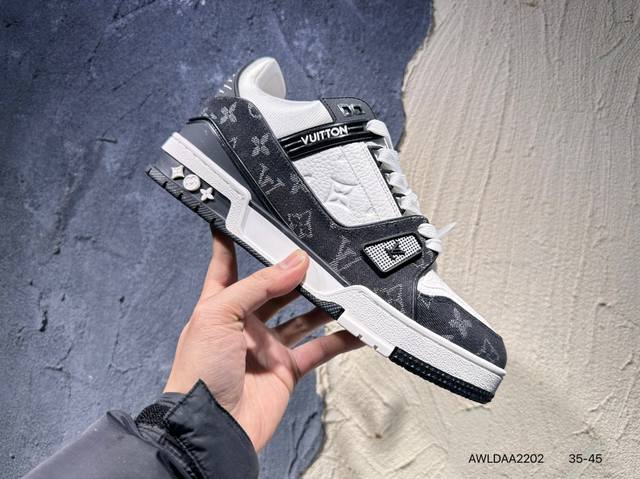550 #新品上市实拍 全新Lv路易威登Louis Vuitton Trainer Sneaker Low休闲运动文化百搭篮球板鞋Awldaa2202