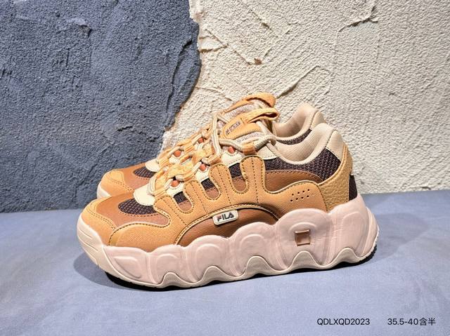 210 #新品上市实拍 最强可颂 Fila Fusion Croissant 可颂面包 升级原楦原纸版数据开发版型#采用环保牛剖革组合网织布鞋面材质#独立外发泡