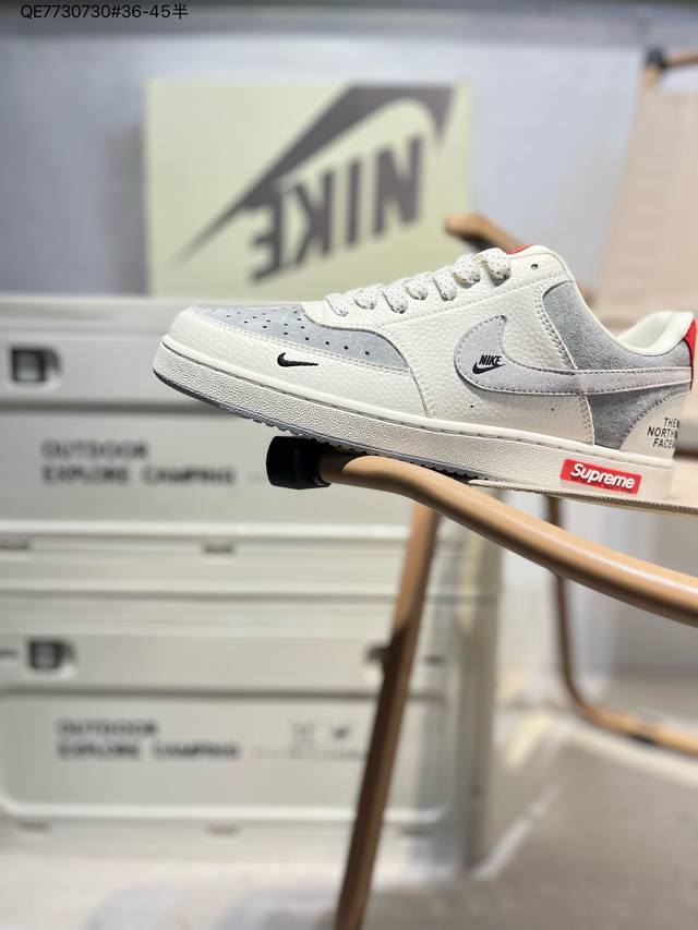 220 Nike Court Vision Lo 低帮百搭 透气休闲运动板鞋 兼顾舒适脚感和出众风范 演绎匠心之作 结构性的支撑贴合感结合复古篮球设计 货号:F