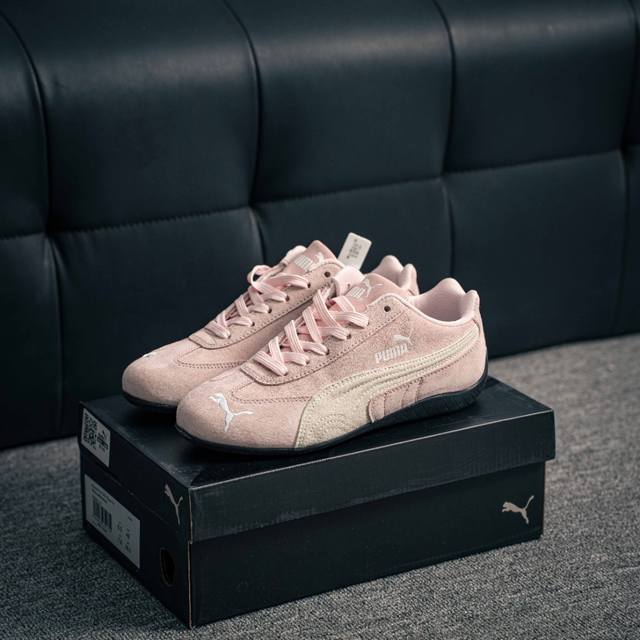 200 核心私 Puma Speedcat Og 粉白标 彪马罗马阿莫尔系列 复古运动休闲赛车跑鞋 全球知名运动品牌Puma宝马赛车系列 融合了宝马车队的标志性