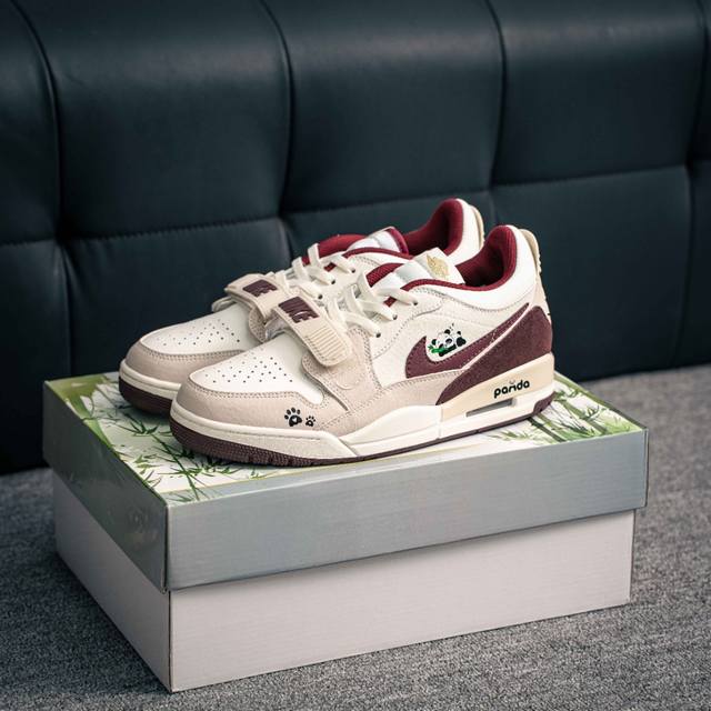 330 核心私 Nike Air Jordan Legacy 312 Low 乔丹 Aj 312 最强三合一混合版 有着交错结合的设计，它的名字就展现出它所包含